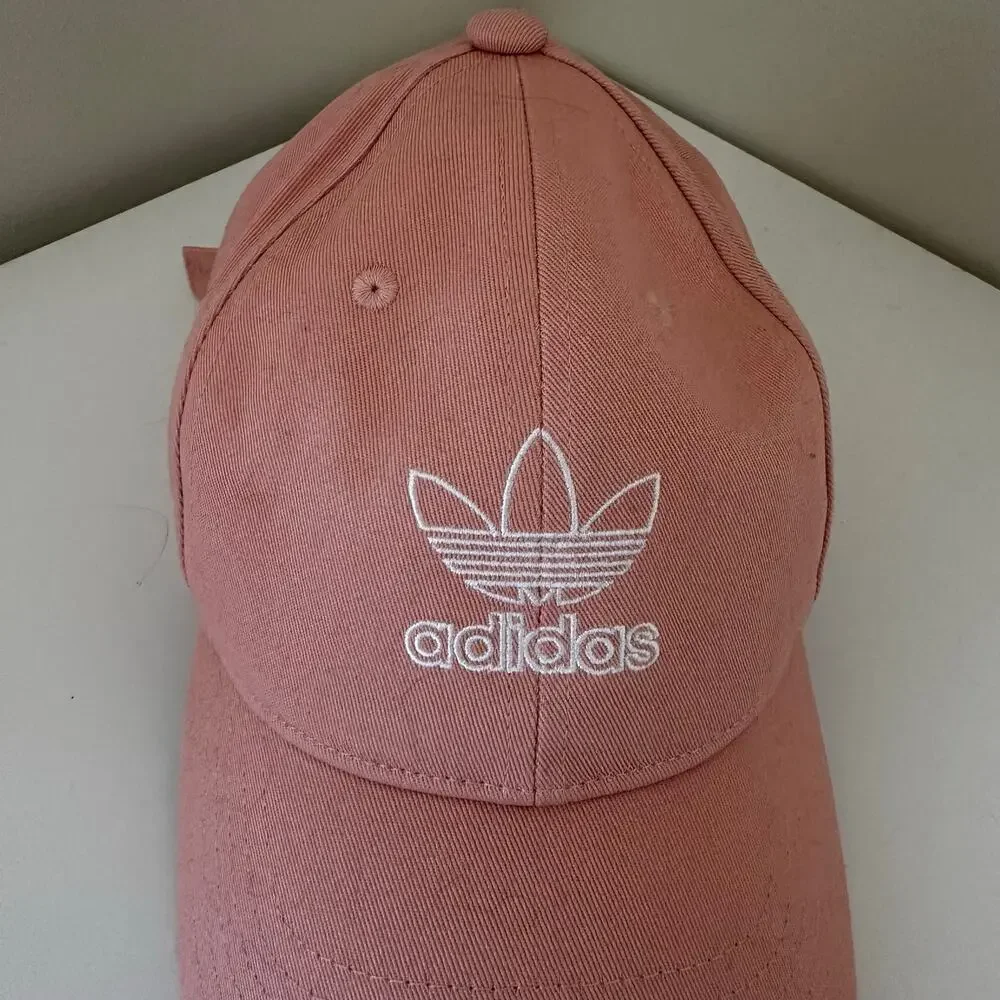 NWOT Women’s Adidas Coral Peach Adjustable Baseball‎ Cap